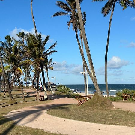 Village Em Stella Maris A 50M Da Praia Salvador Bagian luar foto